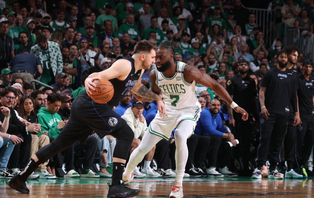 凯尔特人胜尼克斯，欧文20分9助攻的简单介绍