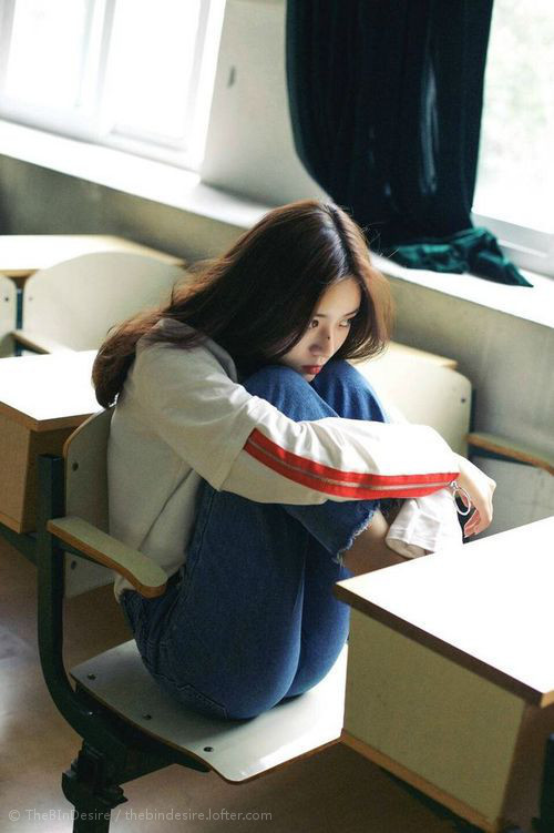 黑白直播-跨洋对决！克莱独砍38分率凯尔特人力克山西，诠释美式篮球精髓