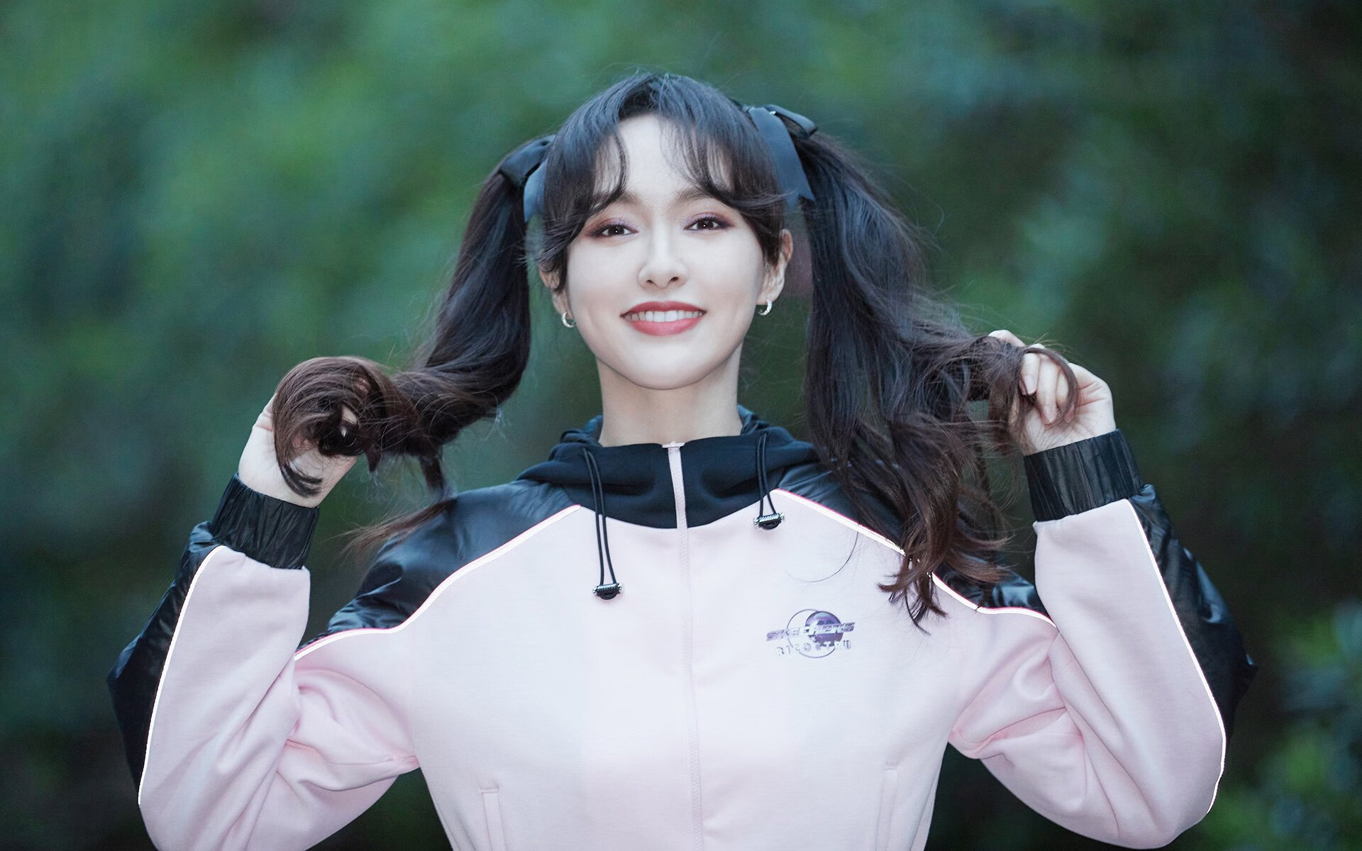 黑白直播网-暗夜猎手，灰熊用铁血战术冰封太阳，小贾伦化身关键先生