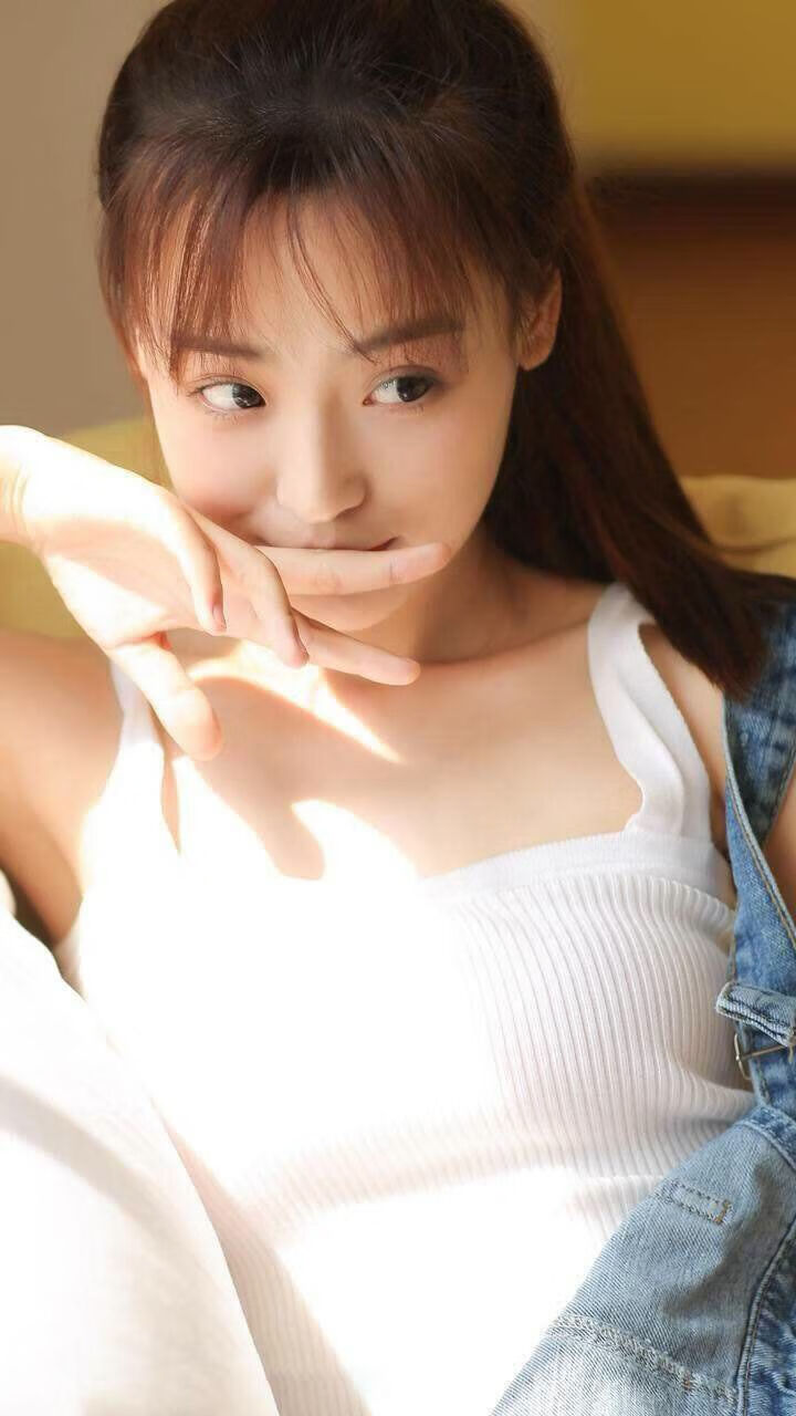 卡马文加，橙衣军团的节奏大师，荷兰中场碾压韩国的战术密码