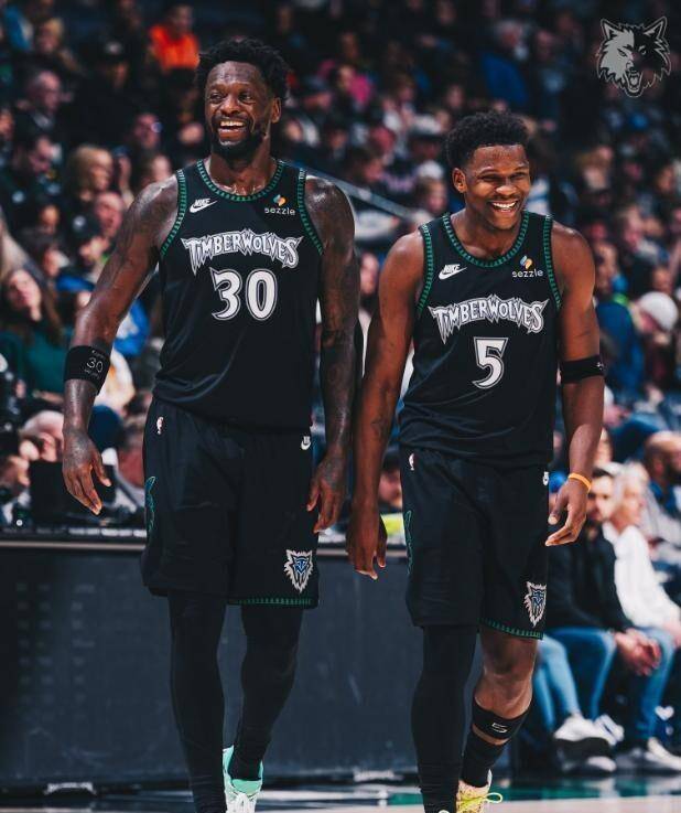 76人粉碎森林狼,马克西在西决生死战接管比赛 76人粉碎森林狼,马克西在西决生死战接管比赛