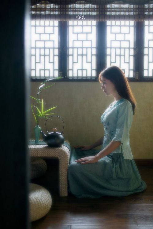 黑白直播nba在线观看-跨越赛场的决胜密码，荷兰速胜揭示东决焦点战的永恒法则