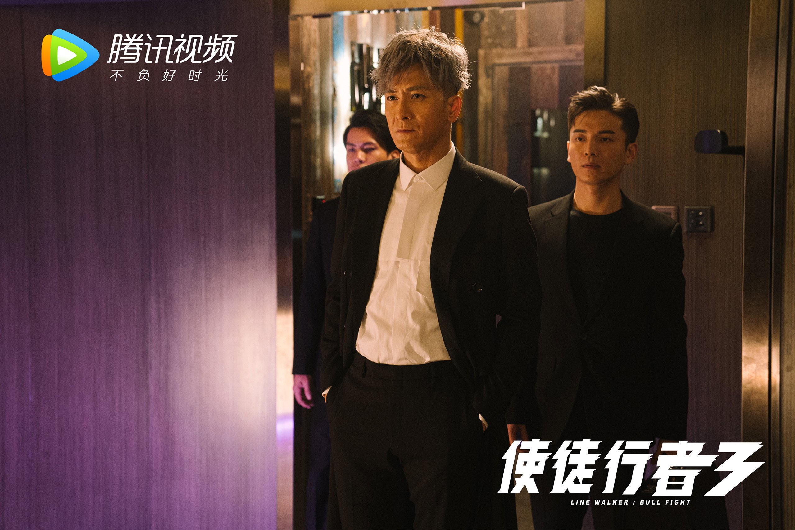 黑白直播在线观看-速度与力量的交响，F1街道赛焦点战与国王队碾压灰熊的竞技启示